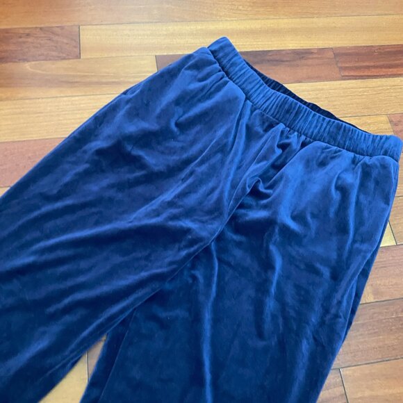 Old Navy Blue Velvet Joggers size Medium - Picture 3 of 8